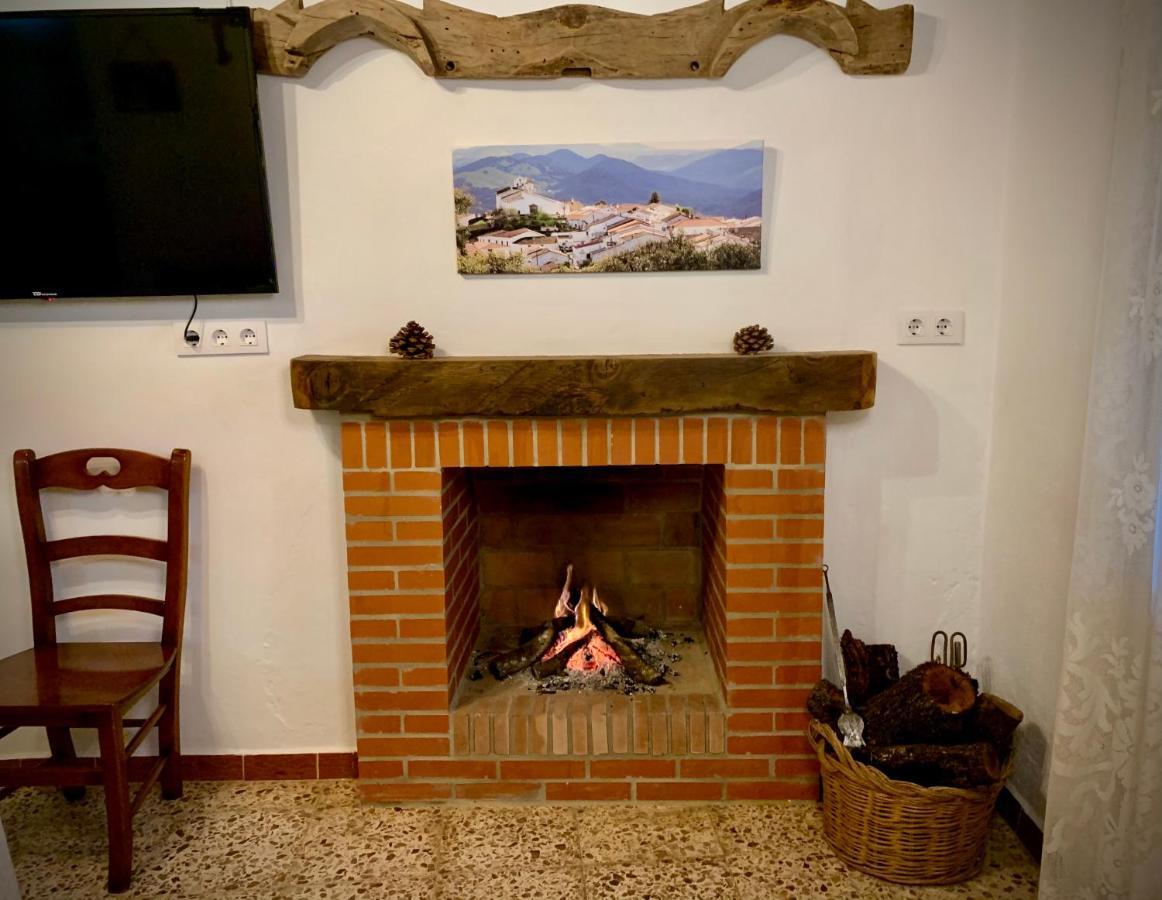 Casa Rural Sierra Tortola 1 Hinojales エクステリア 写真